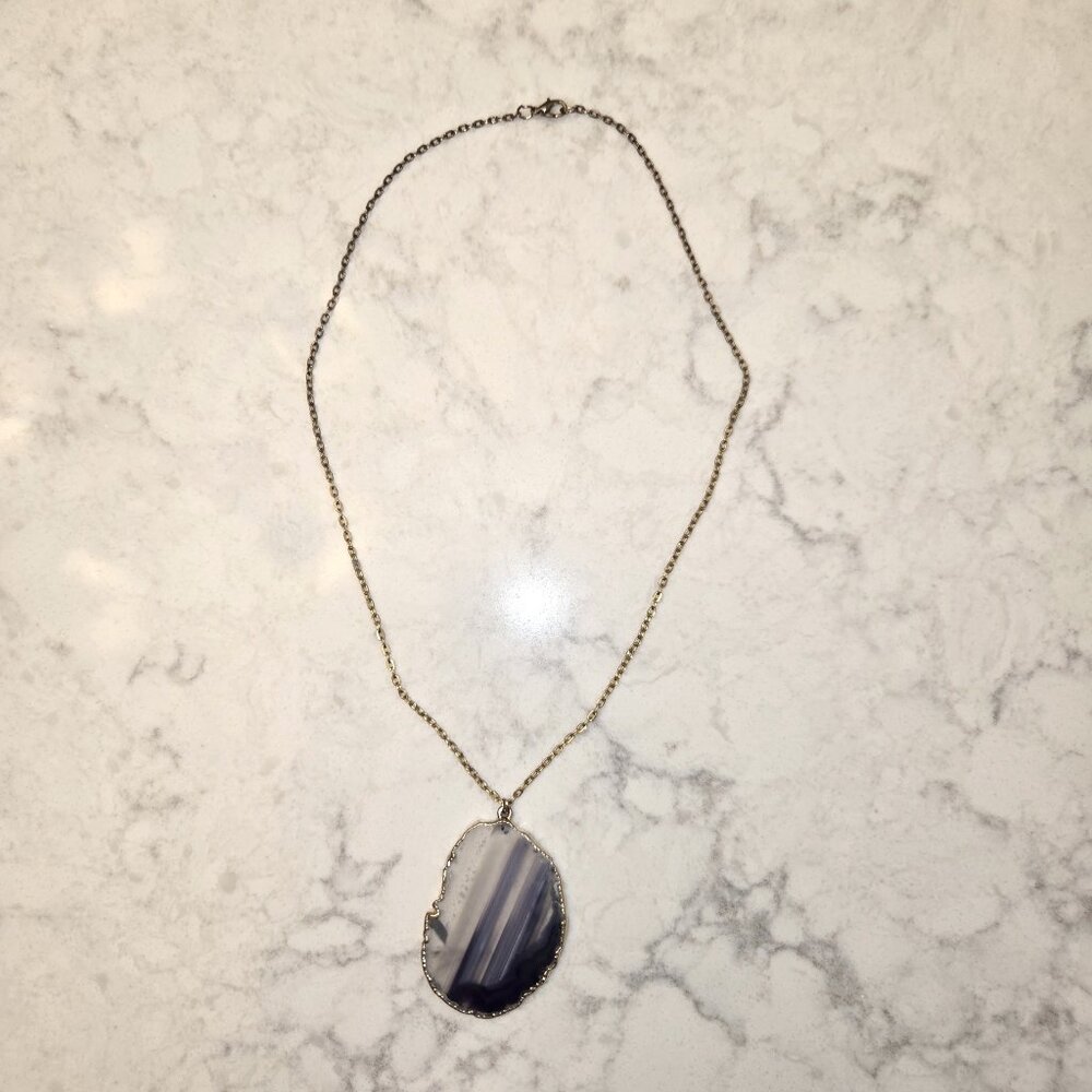 Large Agate Pendant Necklace
